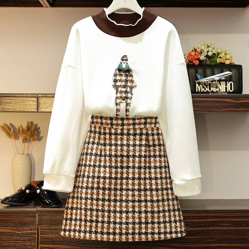 Μοντέρνο γυναικείο  σετ -πουλόβερ και καρό φούστα έως 4ΧL μέγεθος