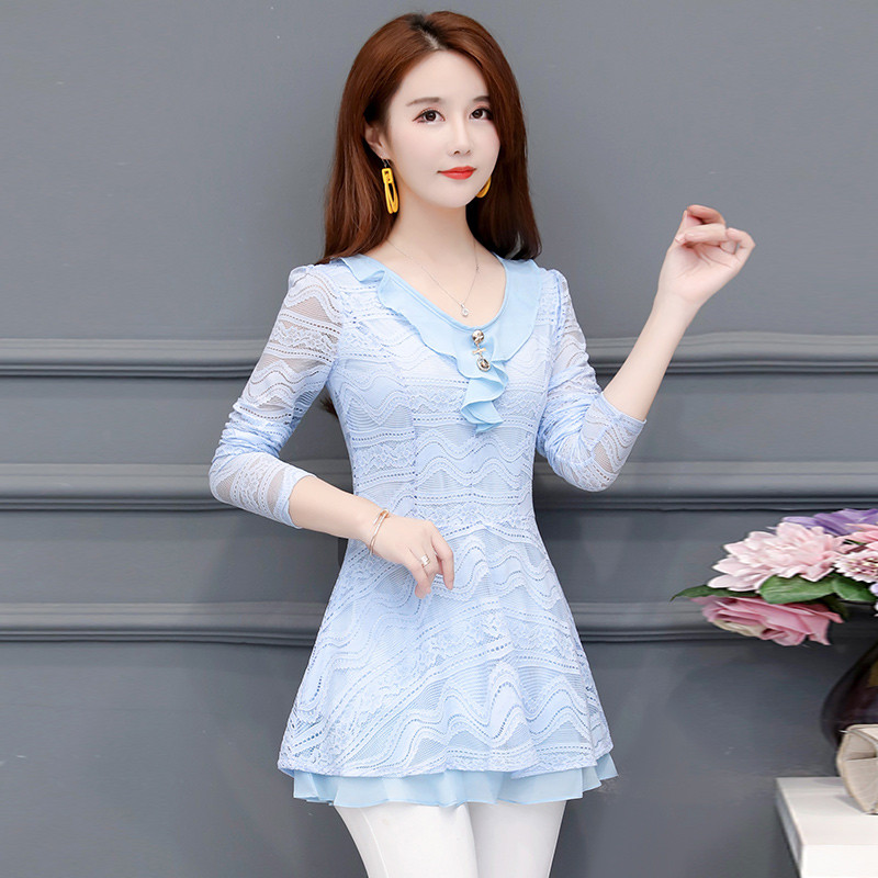 Bluză de damă modernă în trei culori cu dantelă și decolteu în V