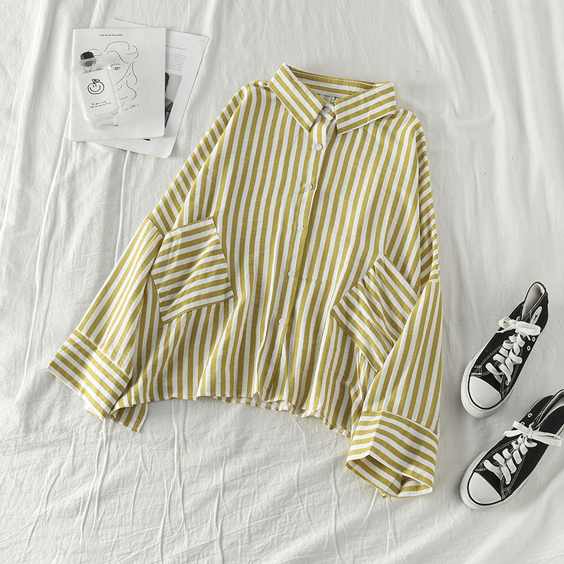 Cămașă de damă în dungi cu guler în mai multe culori