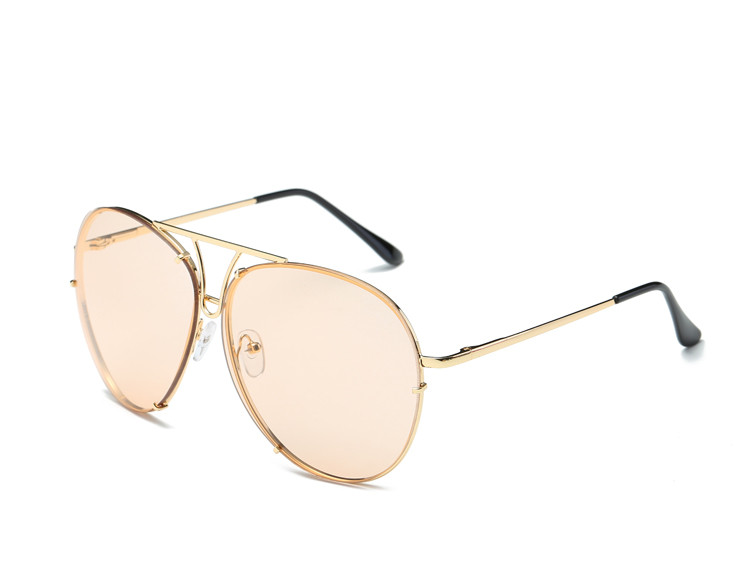 Модерни дамски очила с кръгла форма в няколко цвята