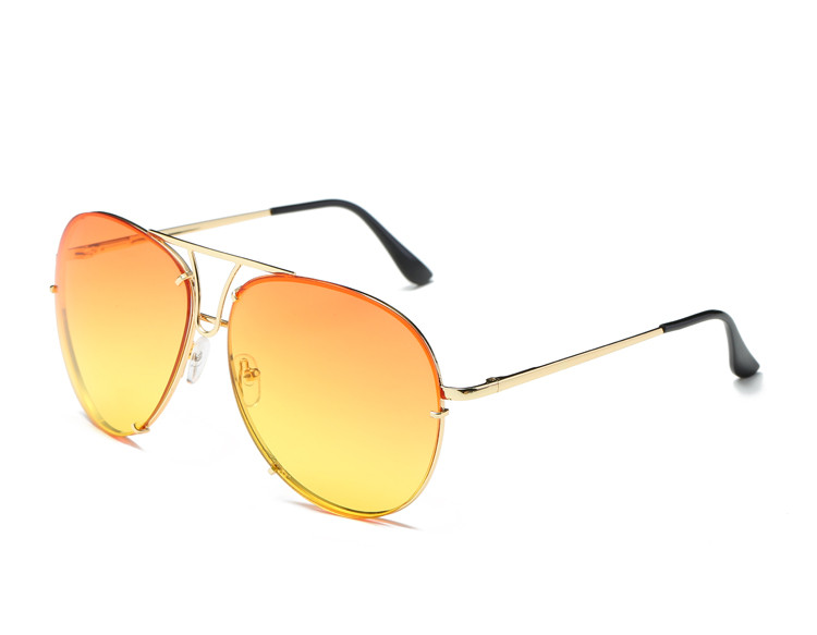 Модерни дамски очила с кръгла форма в няколко цвята