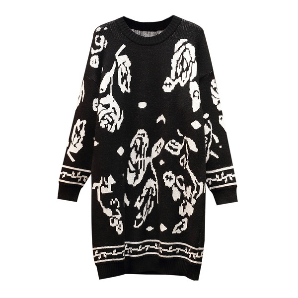 Rochie de iarna de dama cu model floral in negru cu marimi pana la 5XL