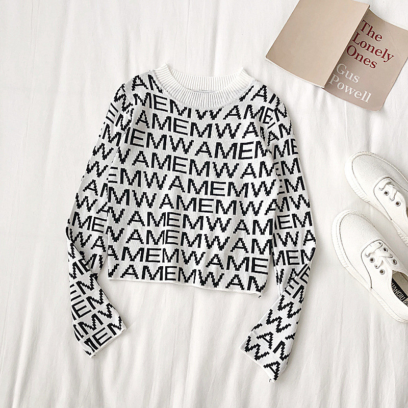 Bluză casual de damă în trei culori cu decolteu O și inscripții