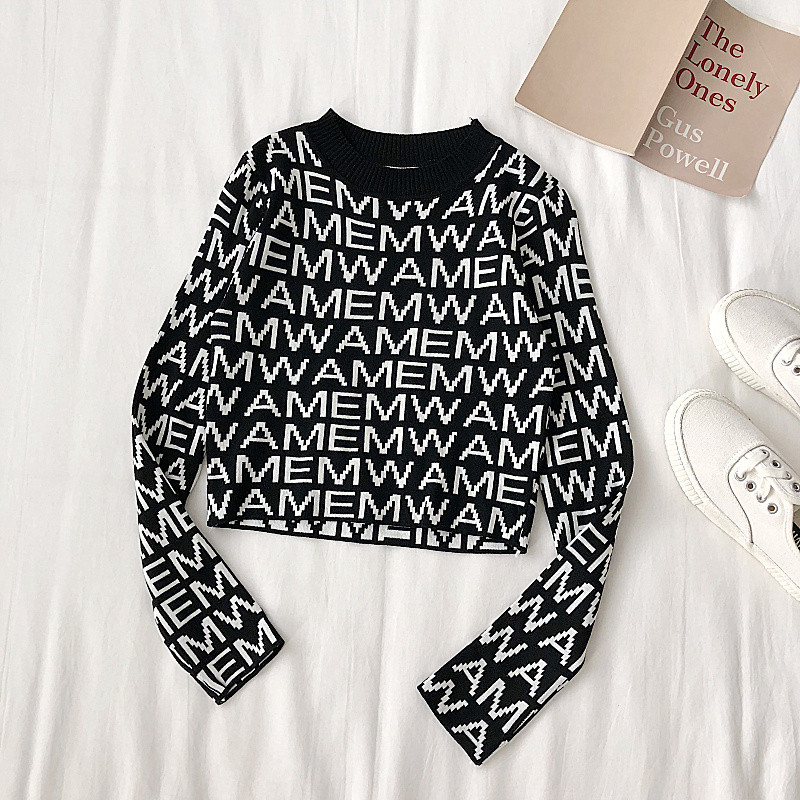 Bluză casual de damă în trei culori cu decolteu O și inscripții