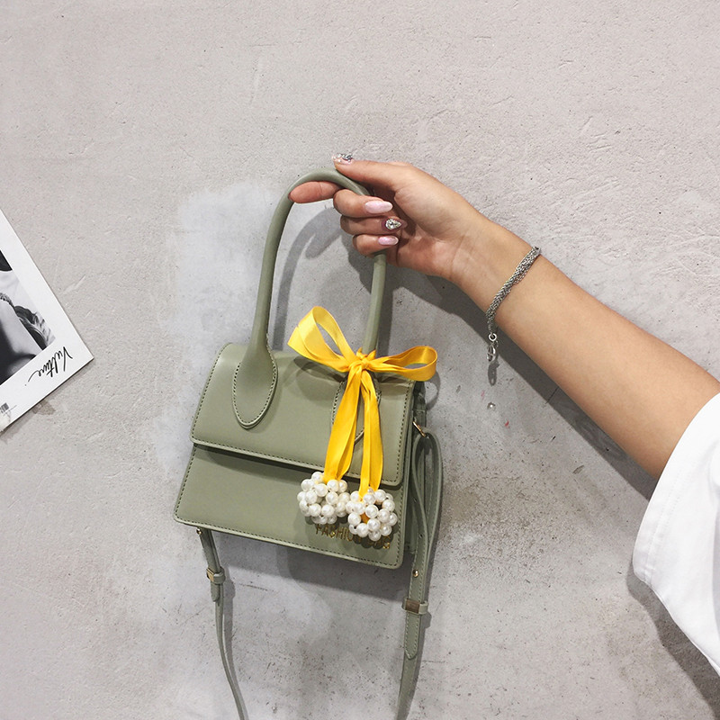 Geanta de dama cu perle si cravata in mai multe culori