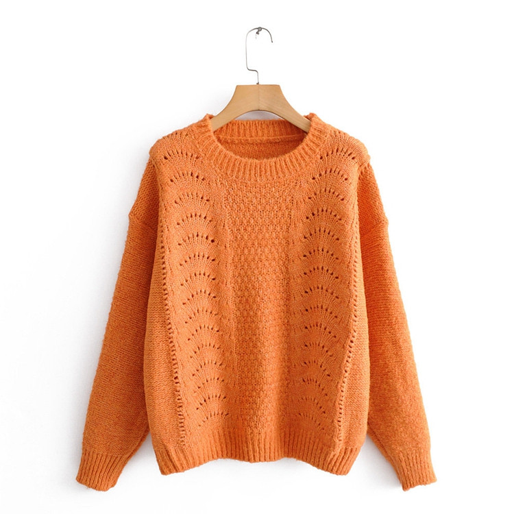 Pulover de dama in patru culori cu decolteu oval si maneci lungi