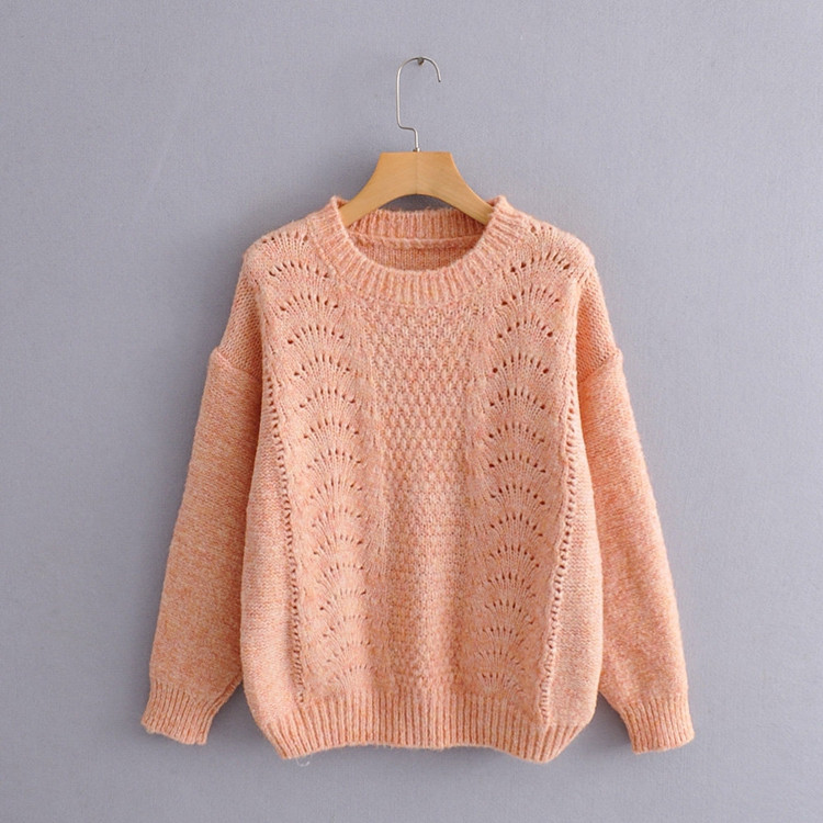 Pulover de dama in patru culori cu decolteu oval si maneci lungi