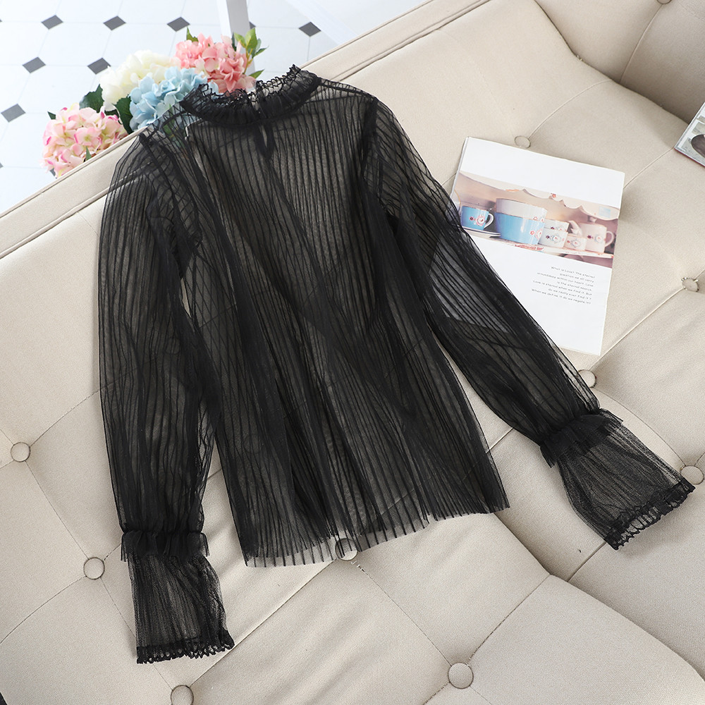 Bluză de damă modernă în negru, alb și bej, cu nasture și mâneci lungi