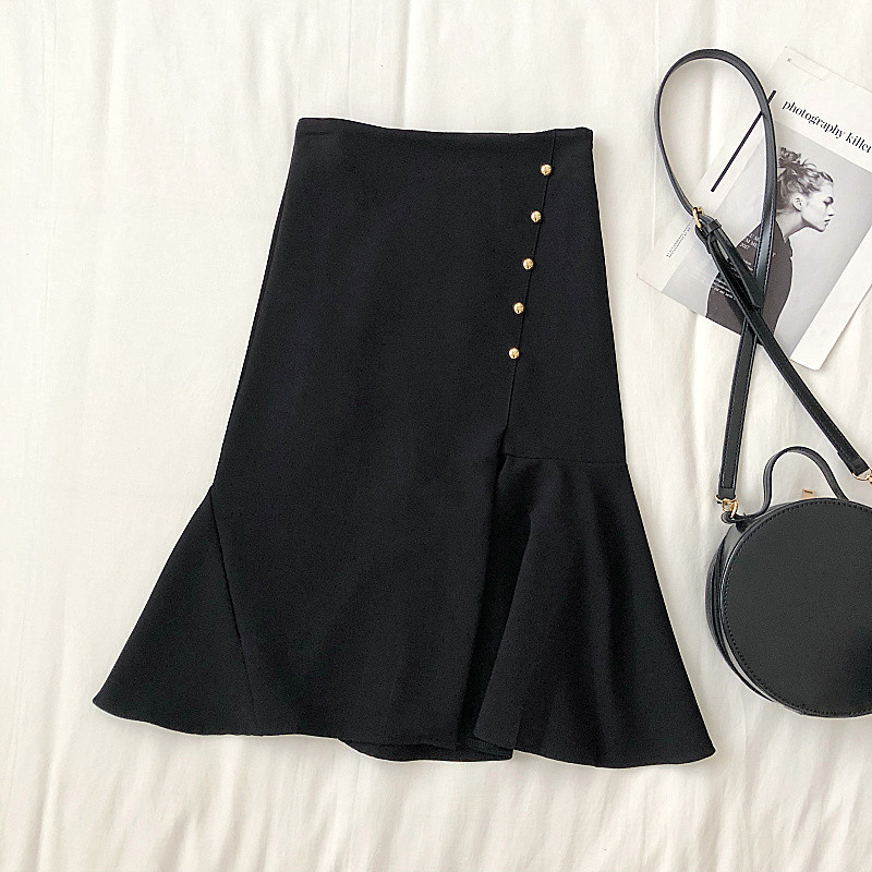 Model elegant de fustă de damă croiată în trei culori