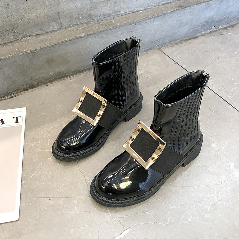 Ghete de dama moderne cu element metalic in negru