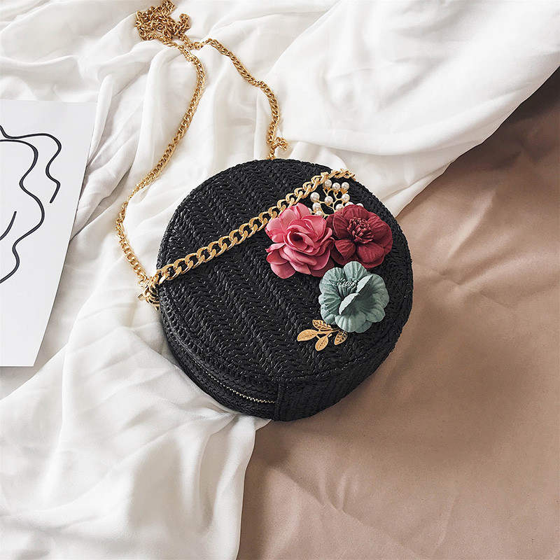 Geanta dama in forma rotunda si element 3D flori in doua culori