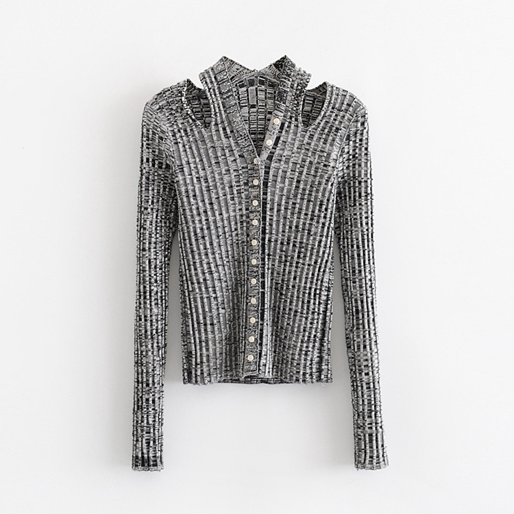 Bluza de dama cu elemente decupate si nasturi