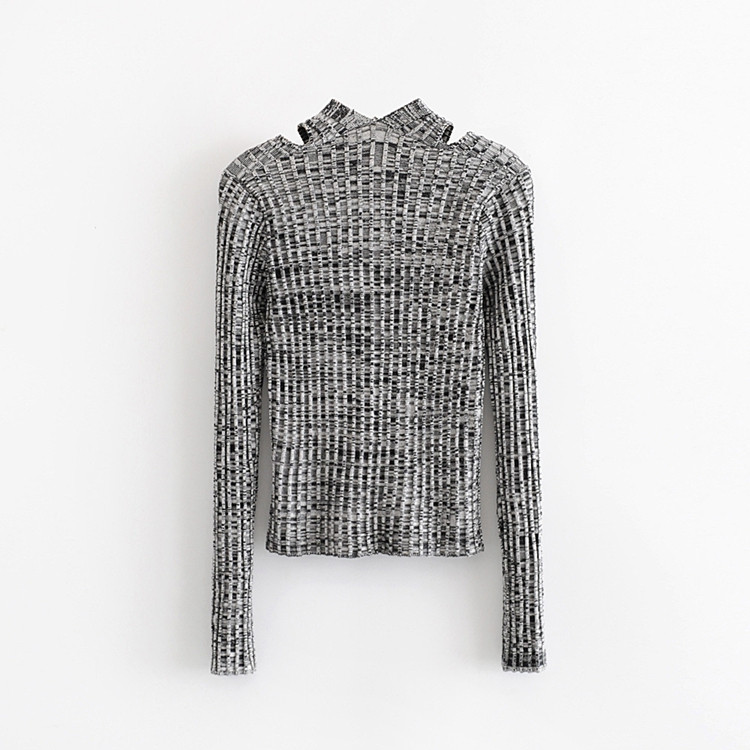 Bluza de dama cu elemente decupate si nasturi