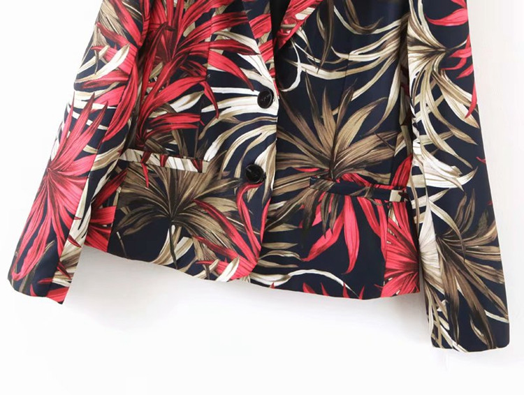 Дамско модерно сако с флорален десен