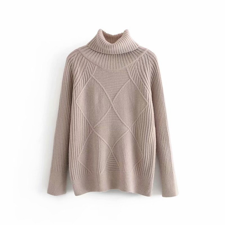 Плътен дамски пуловер с поло яка и дълъг ръкав в три цвята