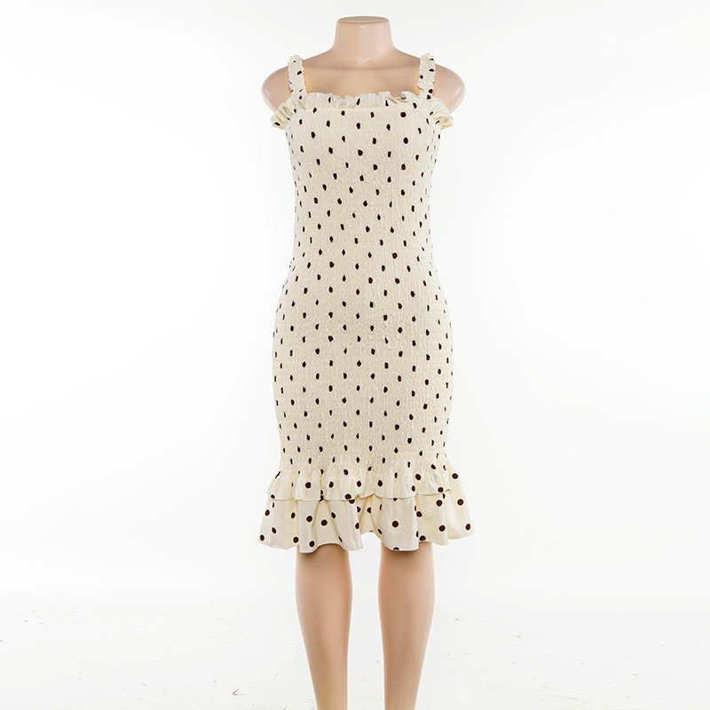 Κομψό γυναικείο φόρεμα πουά  -ένα περίπλοκο μοτίβο