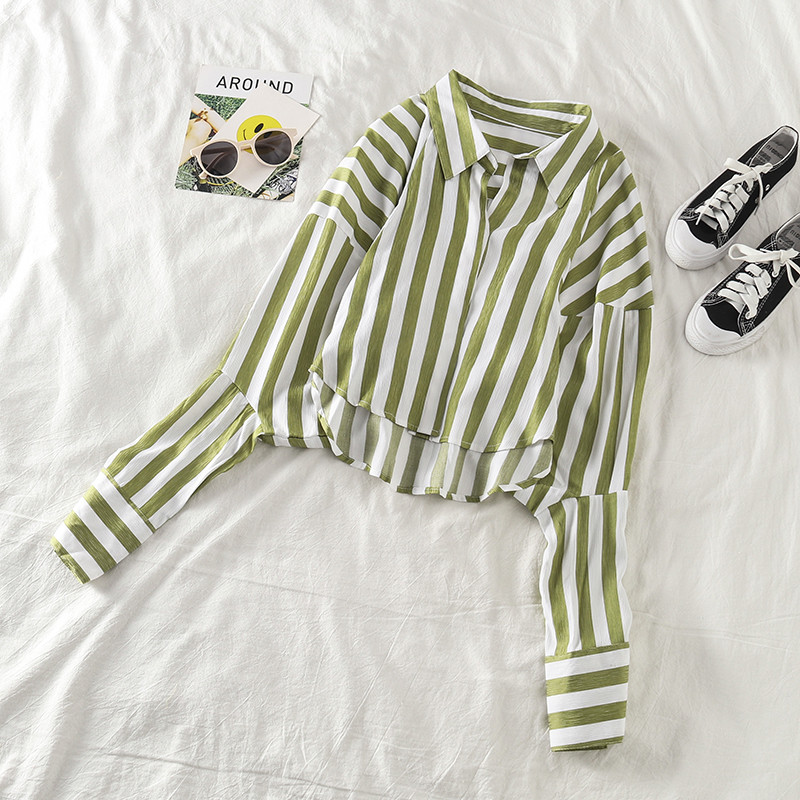 Cămașă de damă cu guler în mai multe culori - model larg