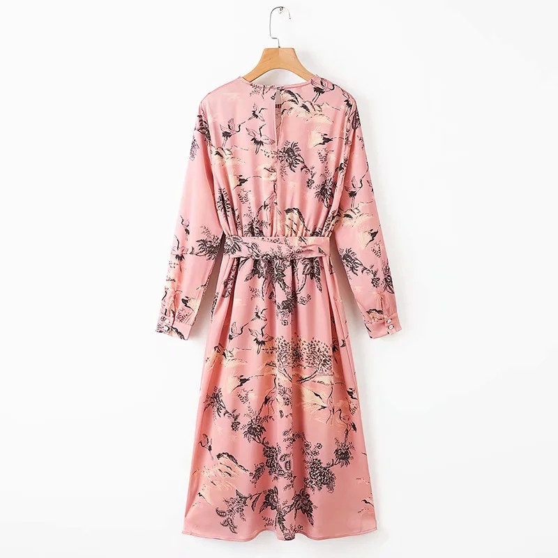 Rochie de dama cu talie elastica si aplicatie colorata