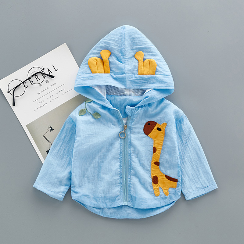 Geaca actuala pentru copii pentru fete si baieti cu element 3D si gluga in alb, roz si albastru