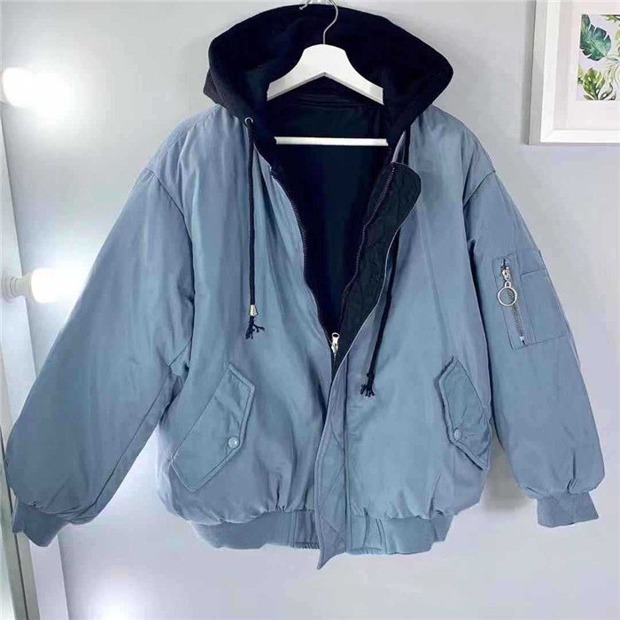 Μοντέρνο γυναικείο κοντό μπουφάν σε διάφορα χρώματα