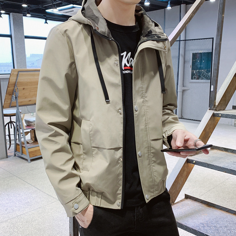 Νέο μοντέλο ανδρικό μπουφάν σε δύο χρώματα με κουμπιά και κορδόνια