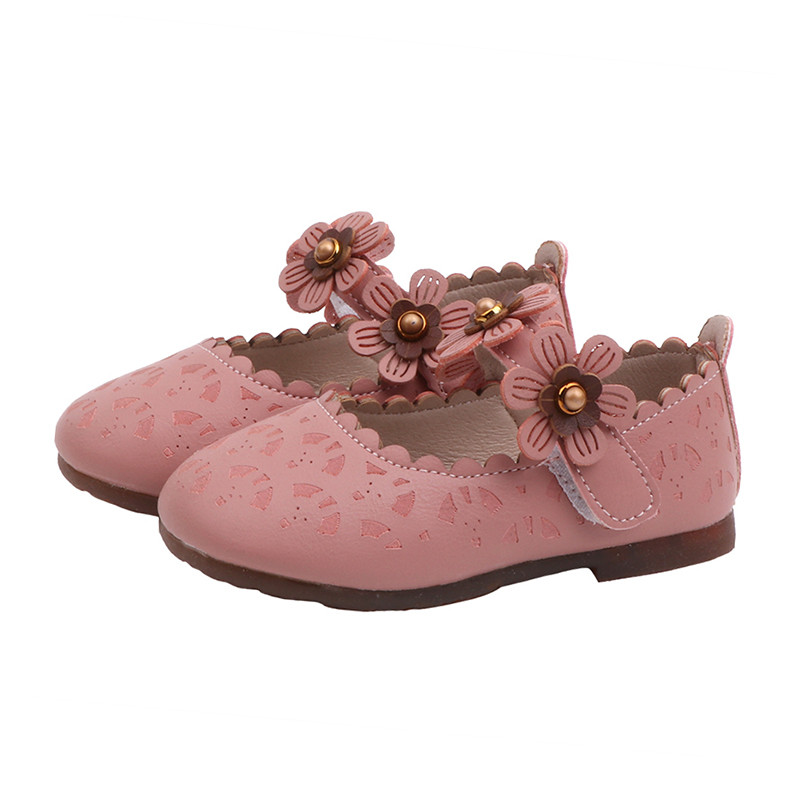 Παιδικά παπούτσια για κορίτσια σε τρία χρώματα με στοιχεία 3D