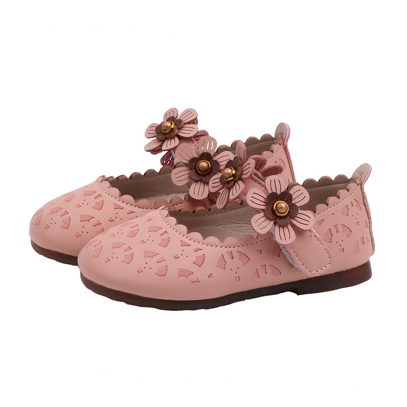 Παιδικά παπούτσια για κορίτσια σε τρία χρώματα με στοιχεία 3D