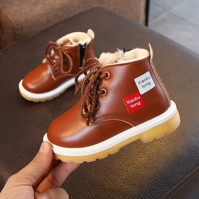 Μοντέρνες παιδικές μπότες από οικολογικό δέρμα σε τρία χρώματα - για αγόρια