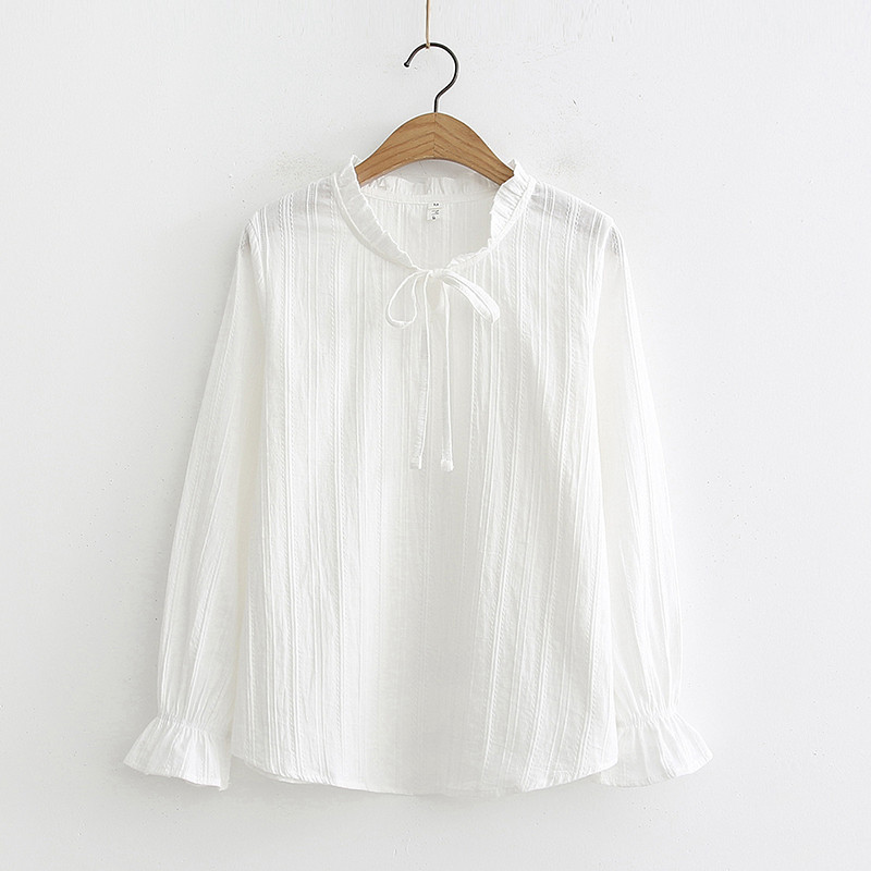 Κομψό γυναικείο πουκάμισο με κορδόνια και χαμηλό κολάρο σε λευκό και πράσινο χρώμα