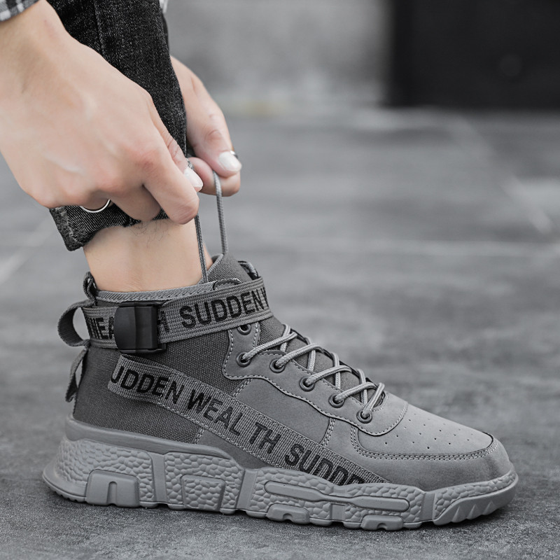 Tenisi casual barbatesti in trei culori cu inscriptii