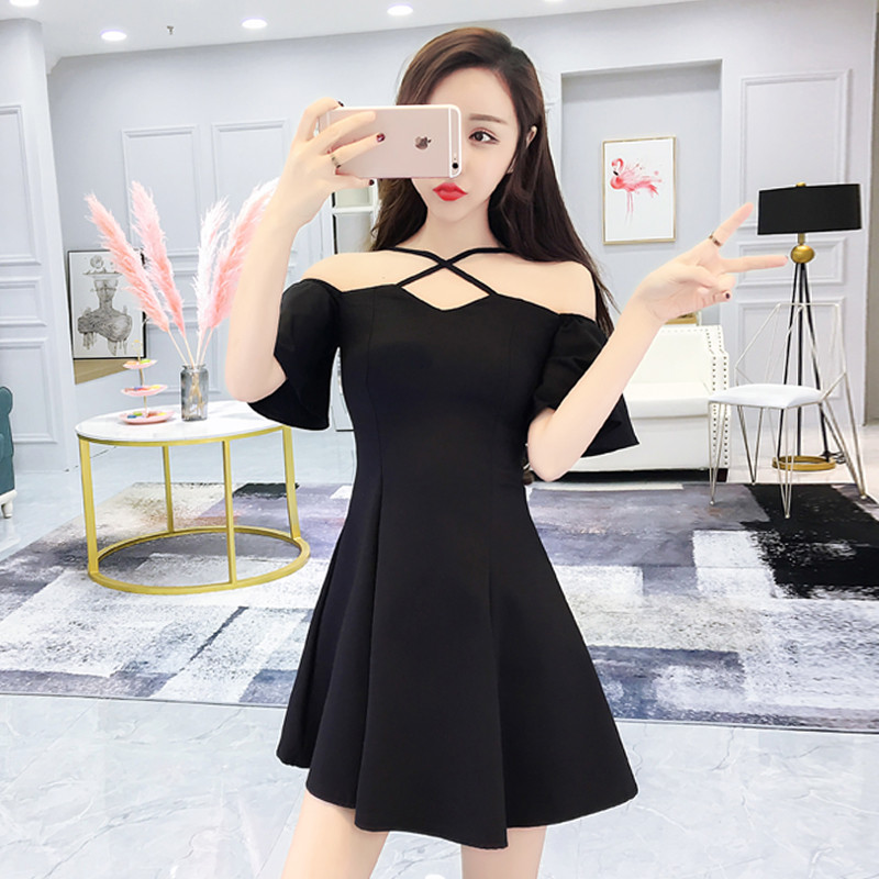 Rochie de damă topică cu mâneci căzute în două culori