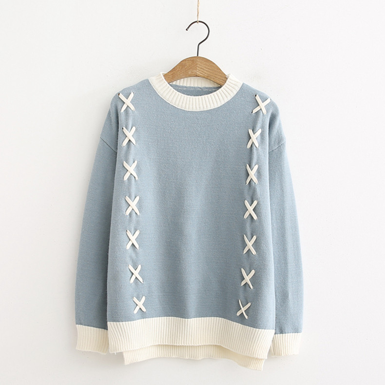 Pulover de dama modern cu decolteu oval in trei culori