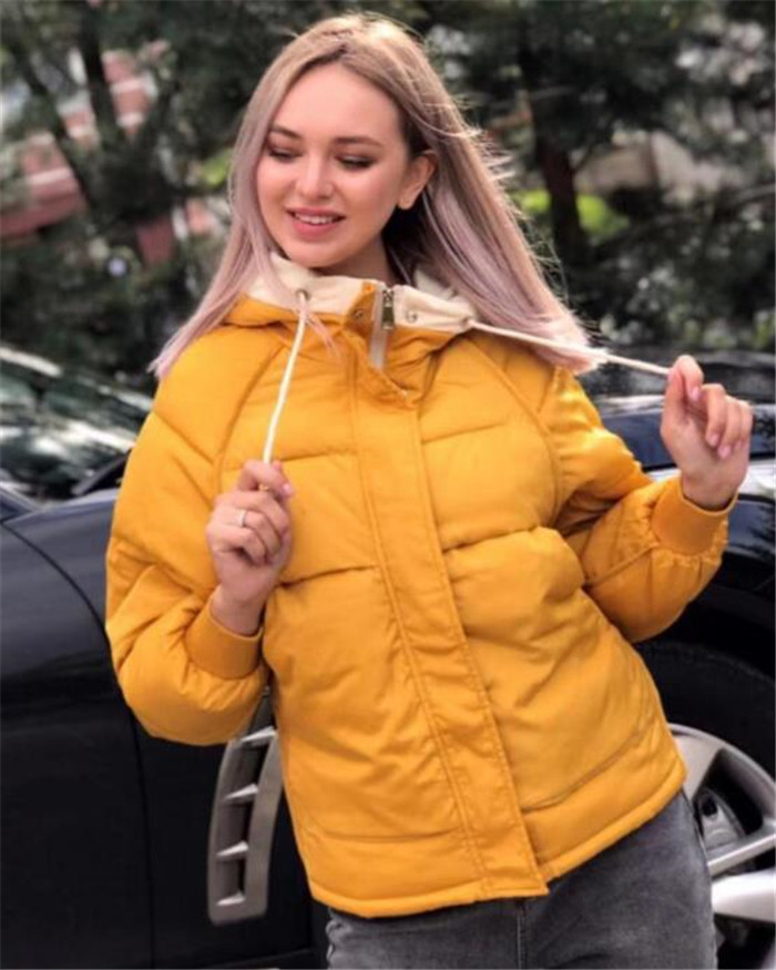 Geaca casual dama cu gluga in diferite culori