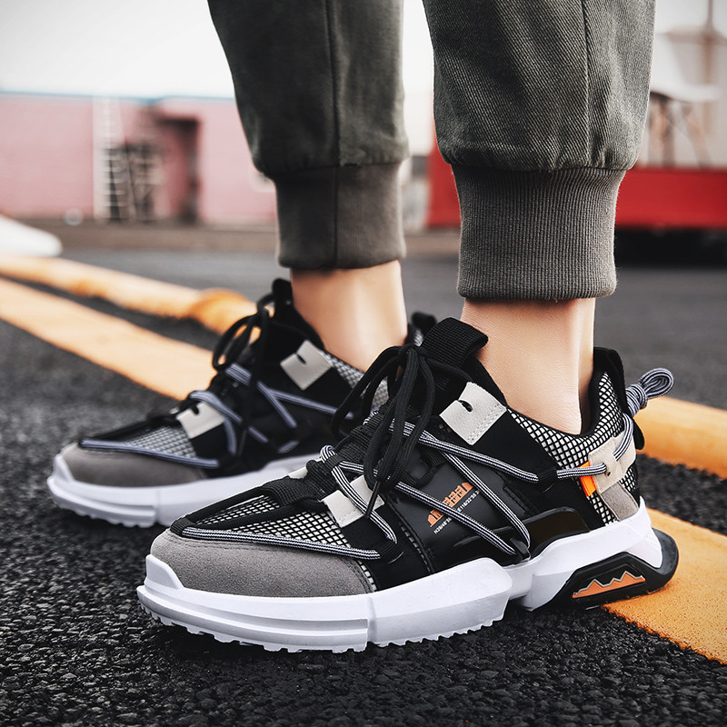 Μοντέρνα ανδρικά αθλητικά παπούτσια σε τέσσερα χρώματα με δεσμούς