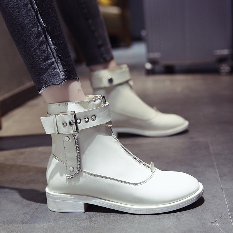 Ghete de dama moderne din piele ecologica in negru, maro si alb