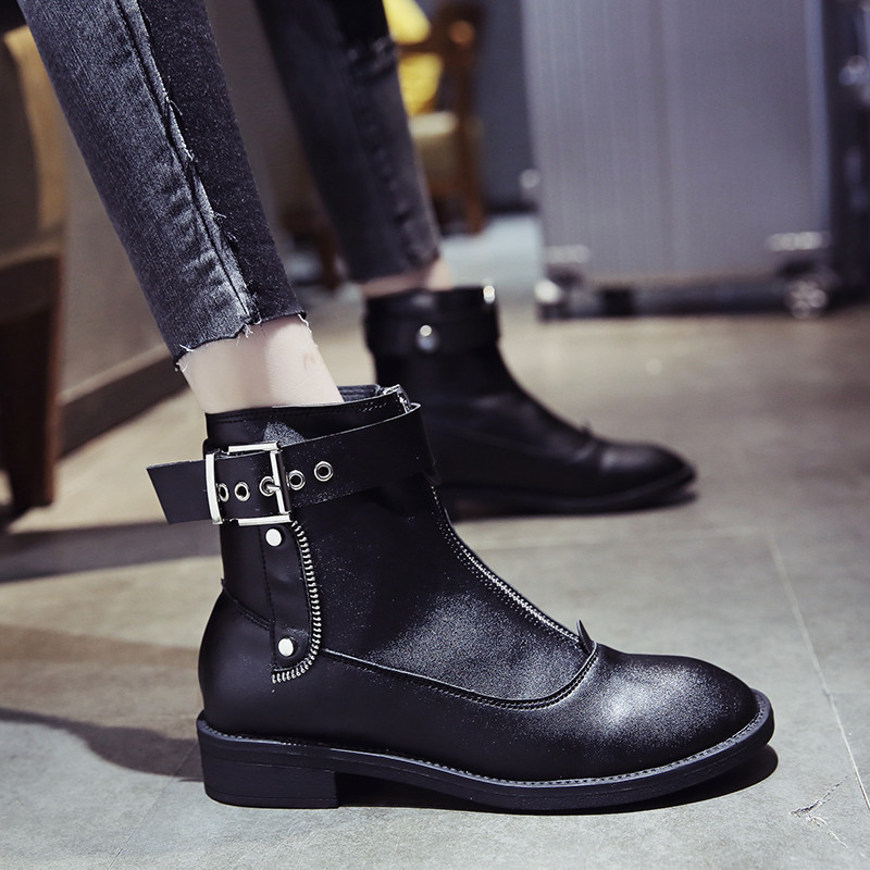 Ghete de dama moderne din piele ecologica in negru, maro si alb