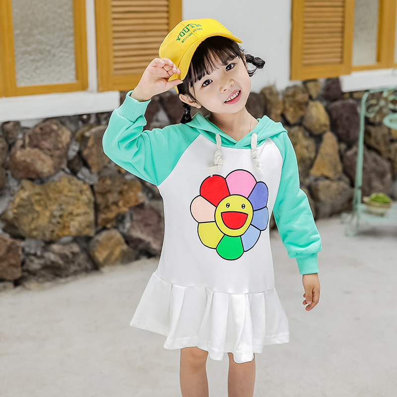 Rochie casual pentru copii in trei culori cu aplicatie