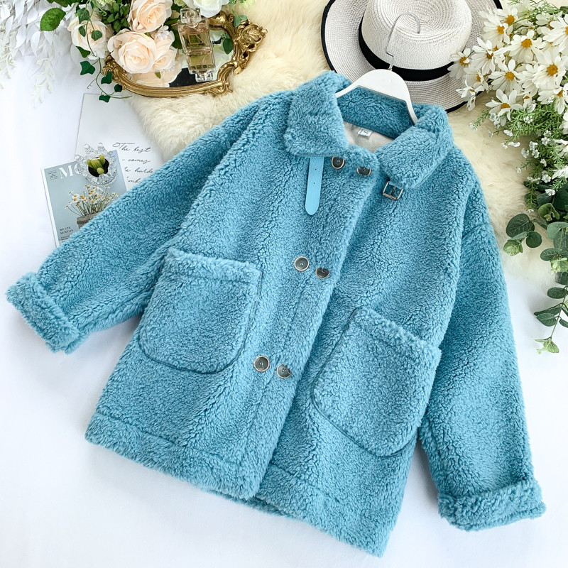 Palton de dama modern cu buzunar si nasturi in patru culori