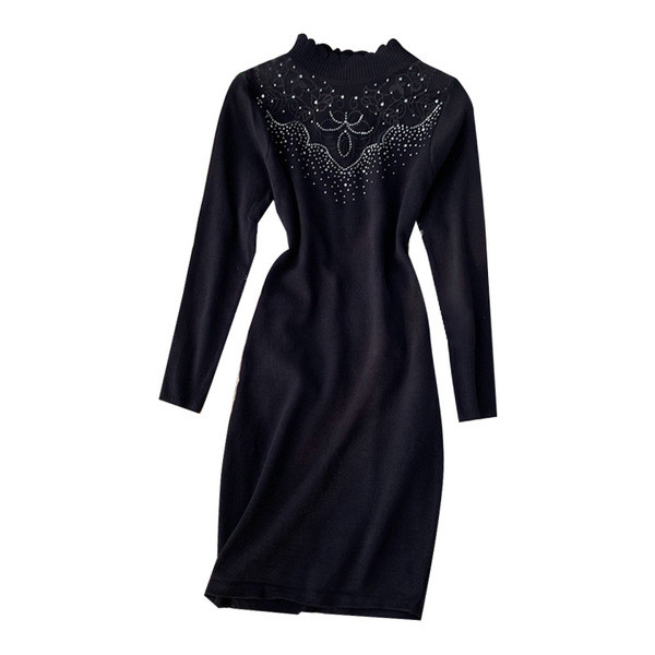 Rochie de dama de toamna din tricotat subtire cu pietre in negru