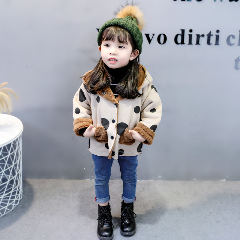 Geaca moderna pentru copii in doua culori cu buzunare pentru fete