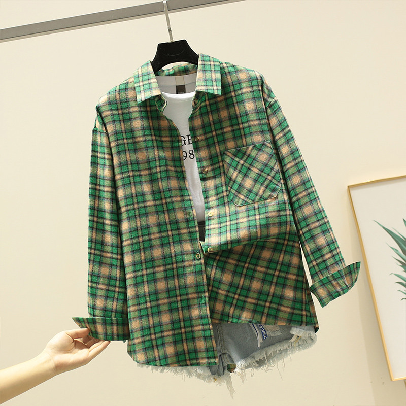 Cămașă modernă de damă cu buzunar în albastru, verde și maro