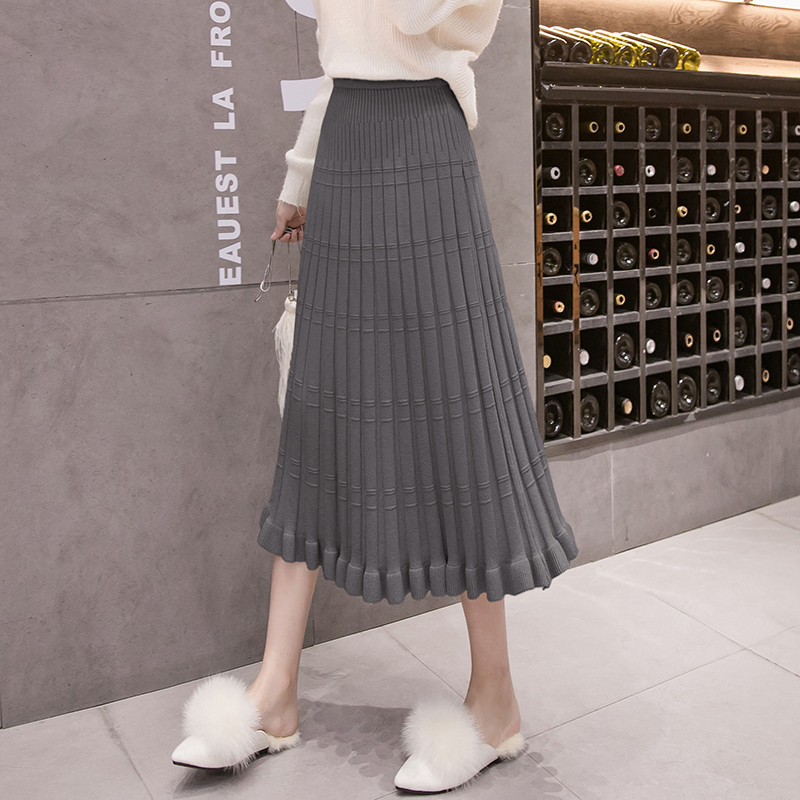 Fusta de dama moderna plisata in mai multe culori