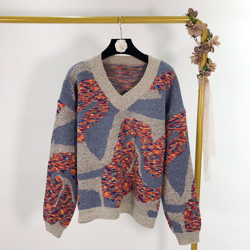 Pulover de dama cu decolteu spitz si maneci lungi in trei culori