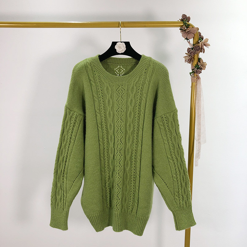 Pulover de dama cu decolteu oval si maneci lungi