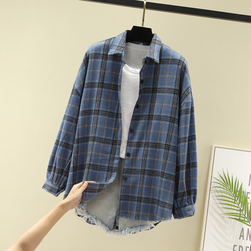 Camasa moderna de dama cu maneca lunga in albastru, alb si maro