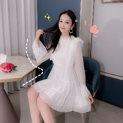 Rochie moderna de dama cu maneci lungi in alb