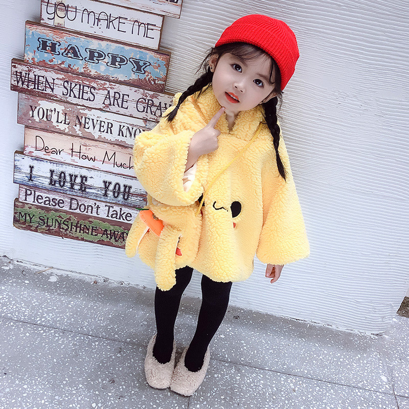 Pulover pentru fete pentru copii in trei culori cu fermoar si element 3D