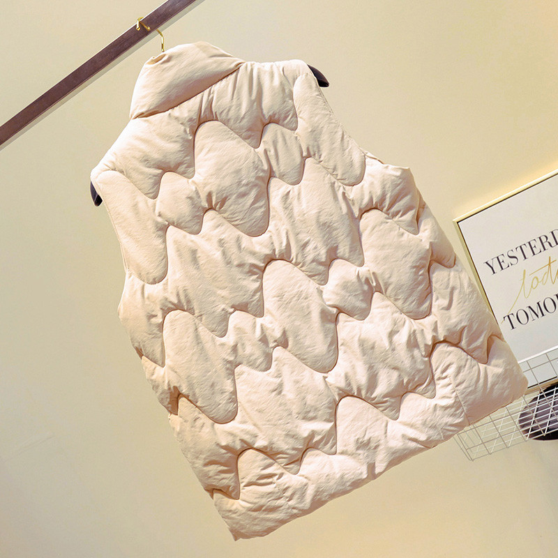 Alkalmi női mellény magas gallérral és cipzárral négy színben