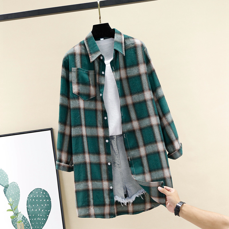 Cămașă lungă de damă în carouri cu buzunar și mâneci lungi în mai multe culori