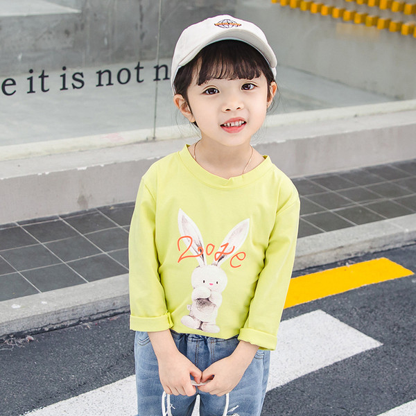 Детска блуза за момичета в три цвята с различни апликации